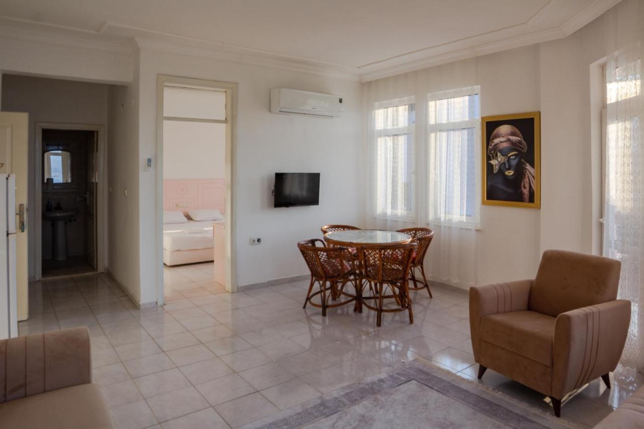 Pembe Köşk Apart Otel Fethiye Bagian luar foto