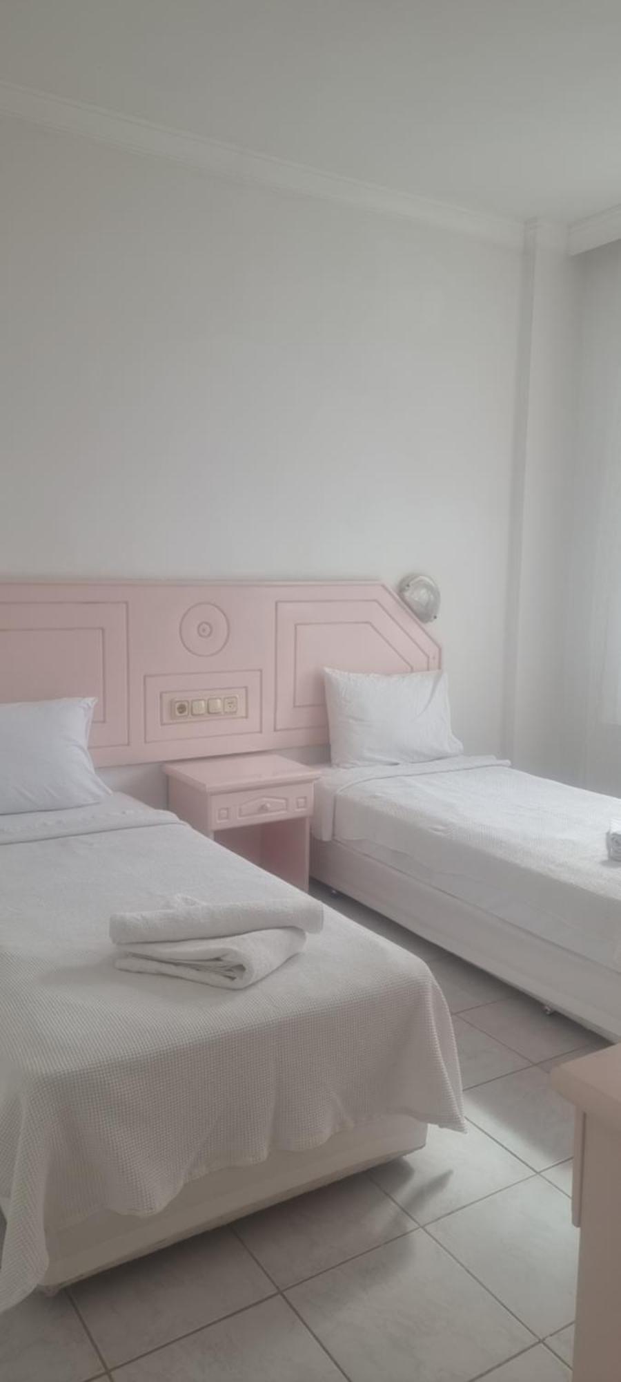 Pembe Köşk Apart Otel Fethiye Ruang foto