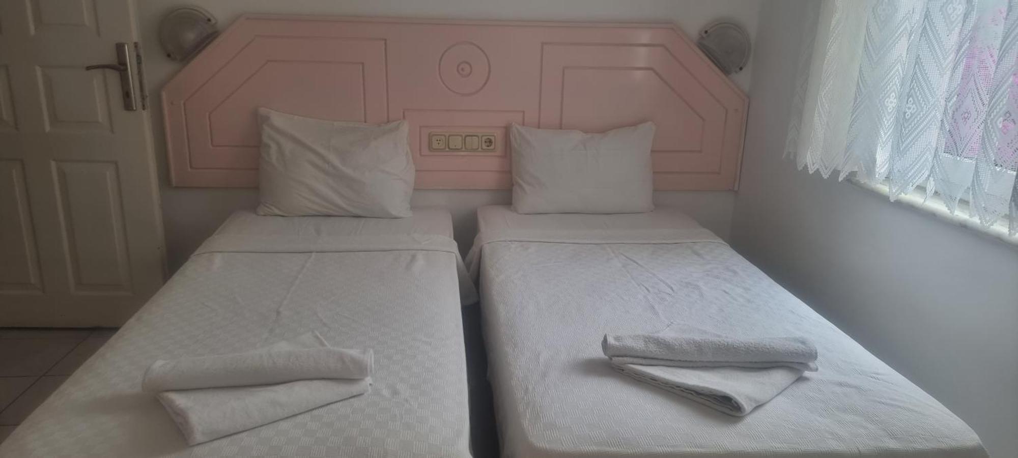 Pembe Köşk Apart Otel Fethiye Ruang foto